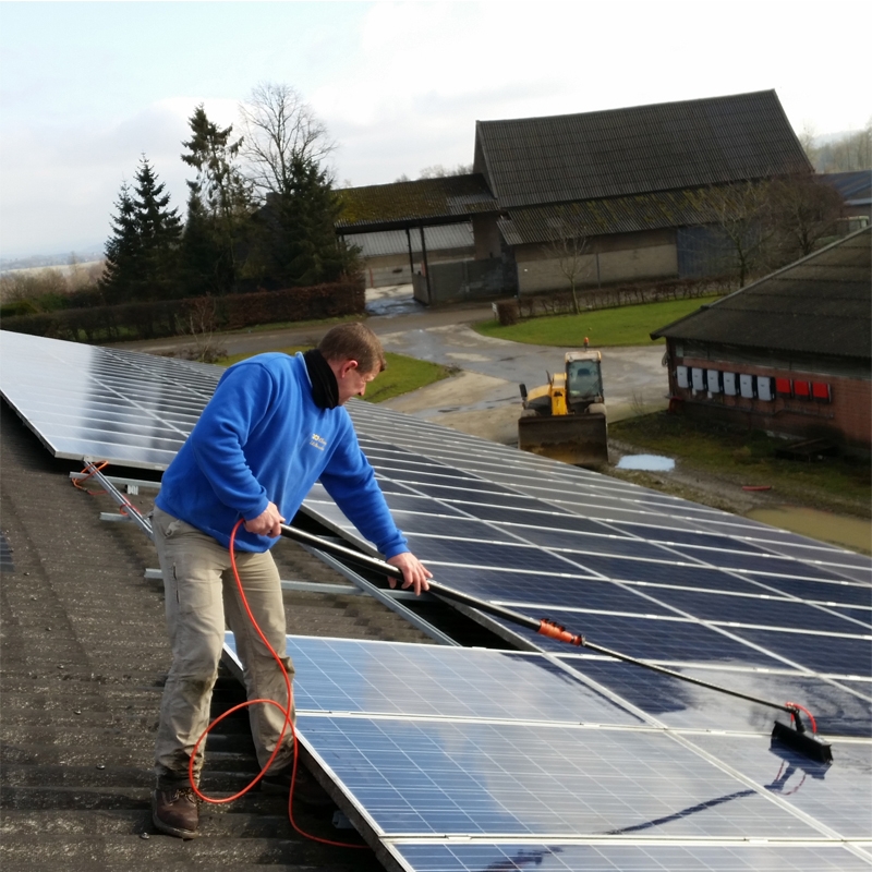 KIT de nettoyage de panneaux solaires avec détergent complet